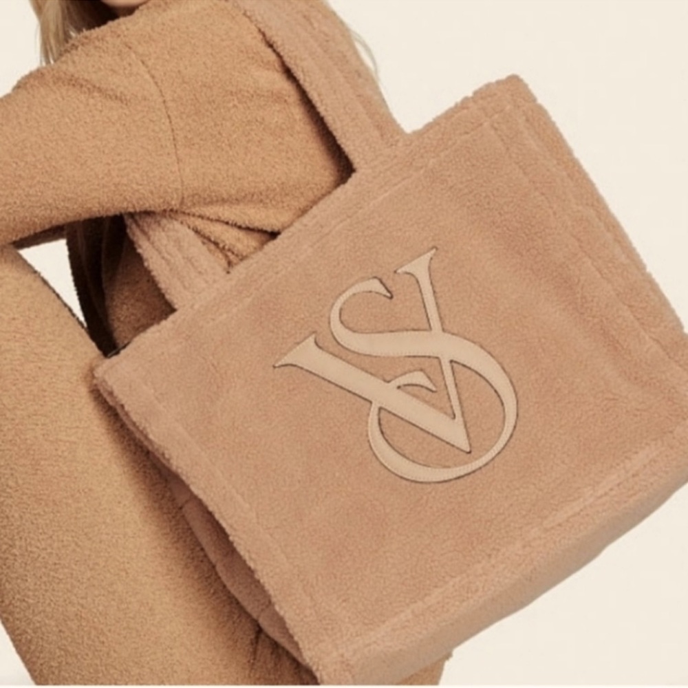 Victoria’s Secret Teddy Fuzzy Tote Bag New Tan Brown One Size